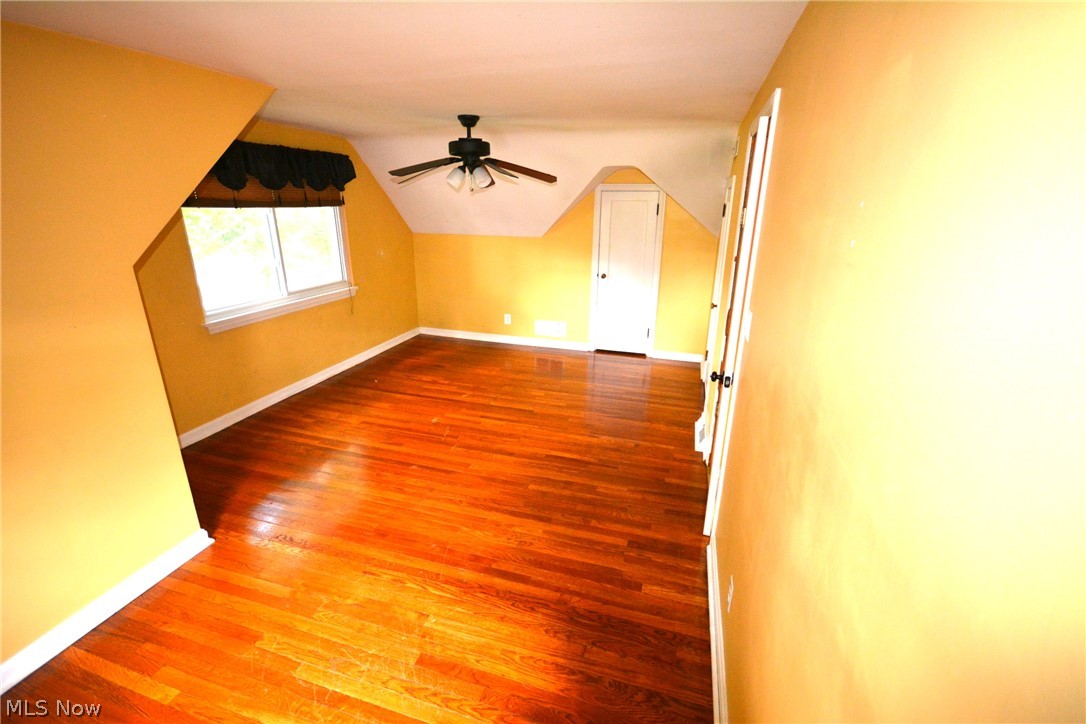 347 Gulf Road Elyria, OH 44035 - Photo 18 of 23