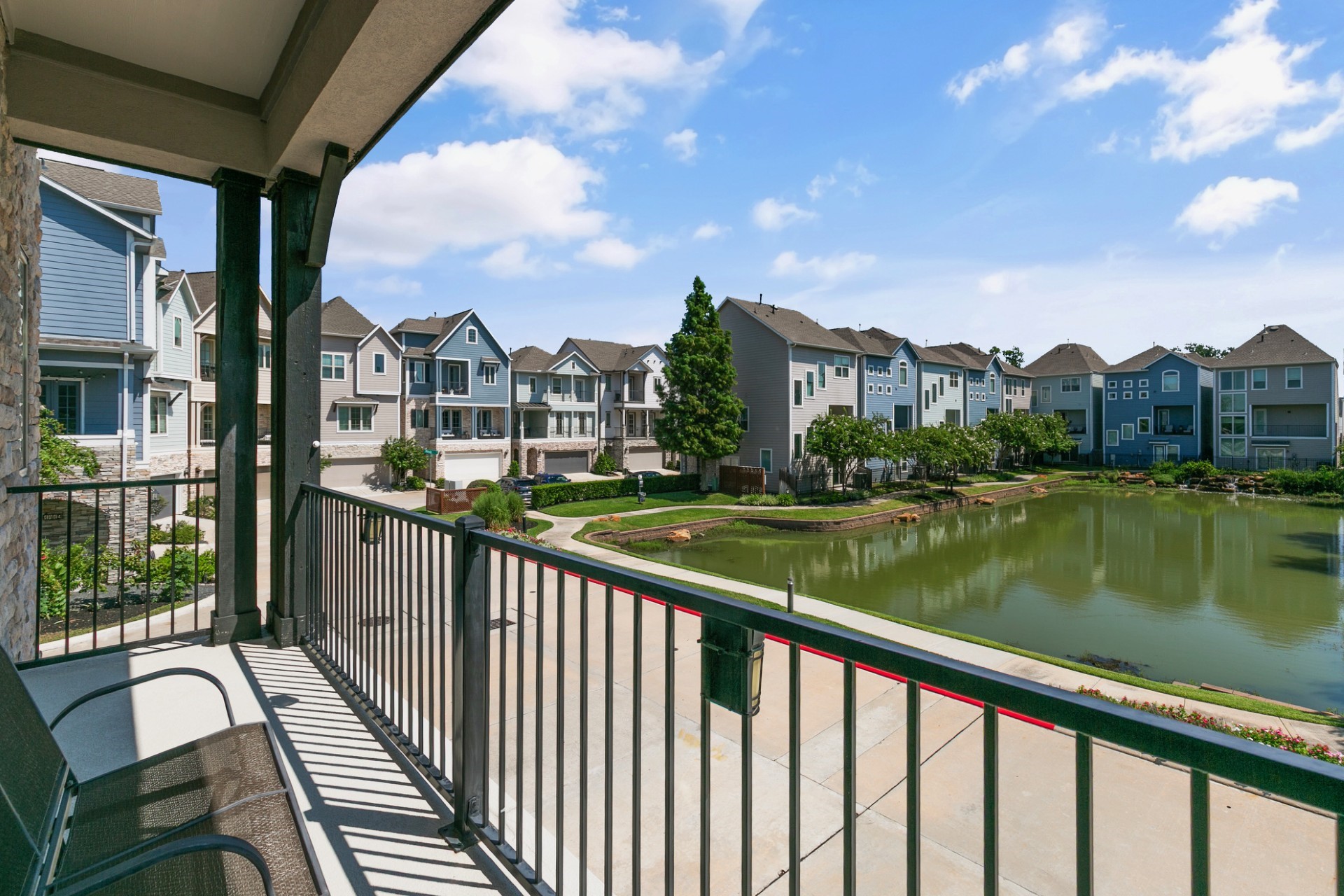 1415 Maple Stream Drive Houston, TX 77043 - Photo 13 of 29 a view of city from a balcony