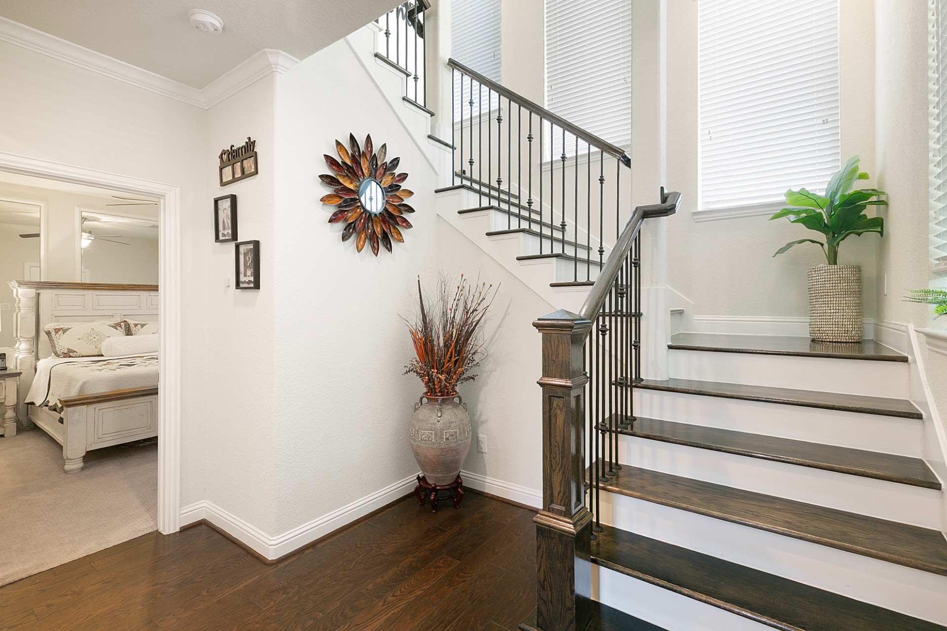 1415 Maple Stream Drive Houston, TX 77043 - Photo 2 of 29 a view of entryway and hall with wooden floor