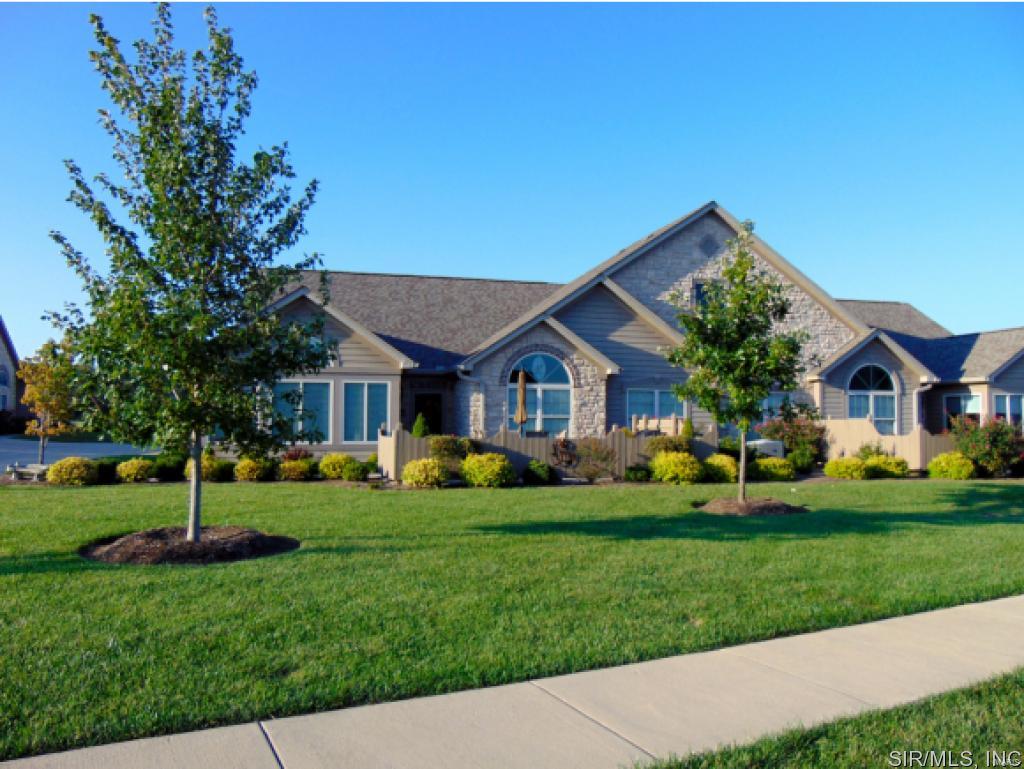 1212 Three Rivers Drive, Unit 8C O'Fallon, IL 62269 - Photo 1 of 17 Gallery Image 1