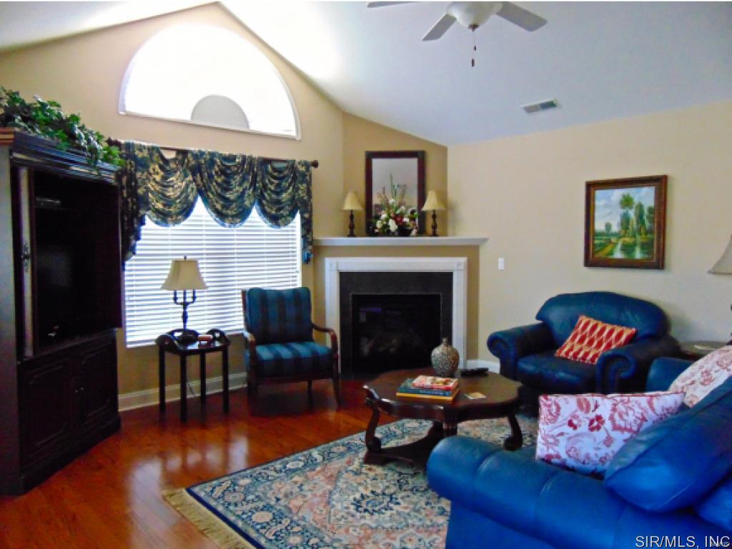 1212 Three Rivers Drive, Unit 8C O'Fallon, IL 62269 - Photo 3 of 17 Gallery Image 3