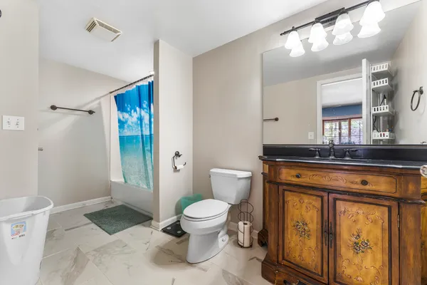 $750,000 | 3506 Harvest Court, Island Lake, IL 60042