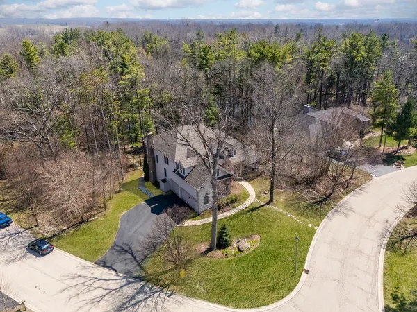 $750,000 | 3506 Harvest Court, Island Lake, IL 60042