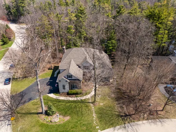 $750,000 | 3506 Harvest Court, Island Lake, IL 60042