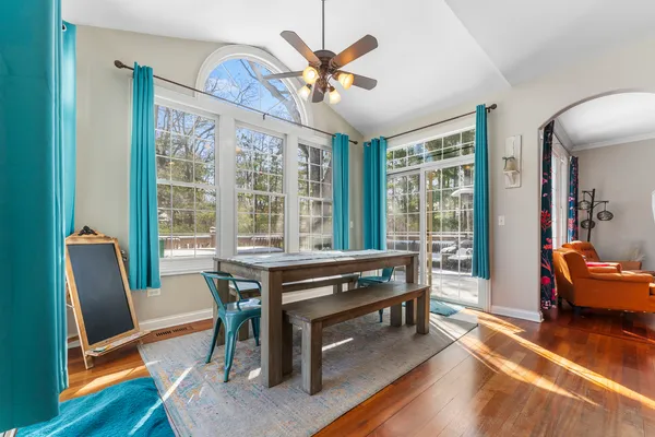 $750,000 | 3506 Harvest Court, Island Lake, IL 60042