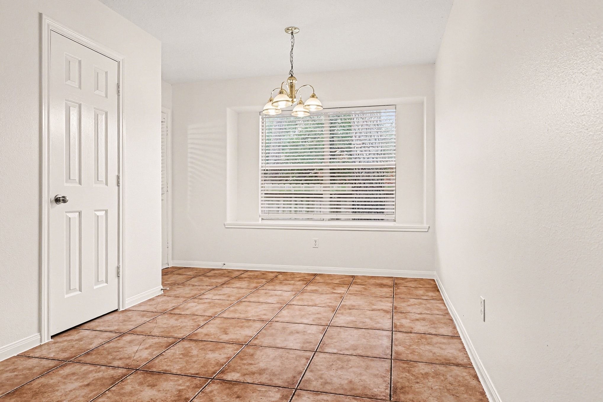 3218 Woodchuck Road Montgomery, TX 77356 - Photo 15 of 27 a view of an empty room with windows