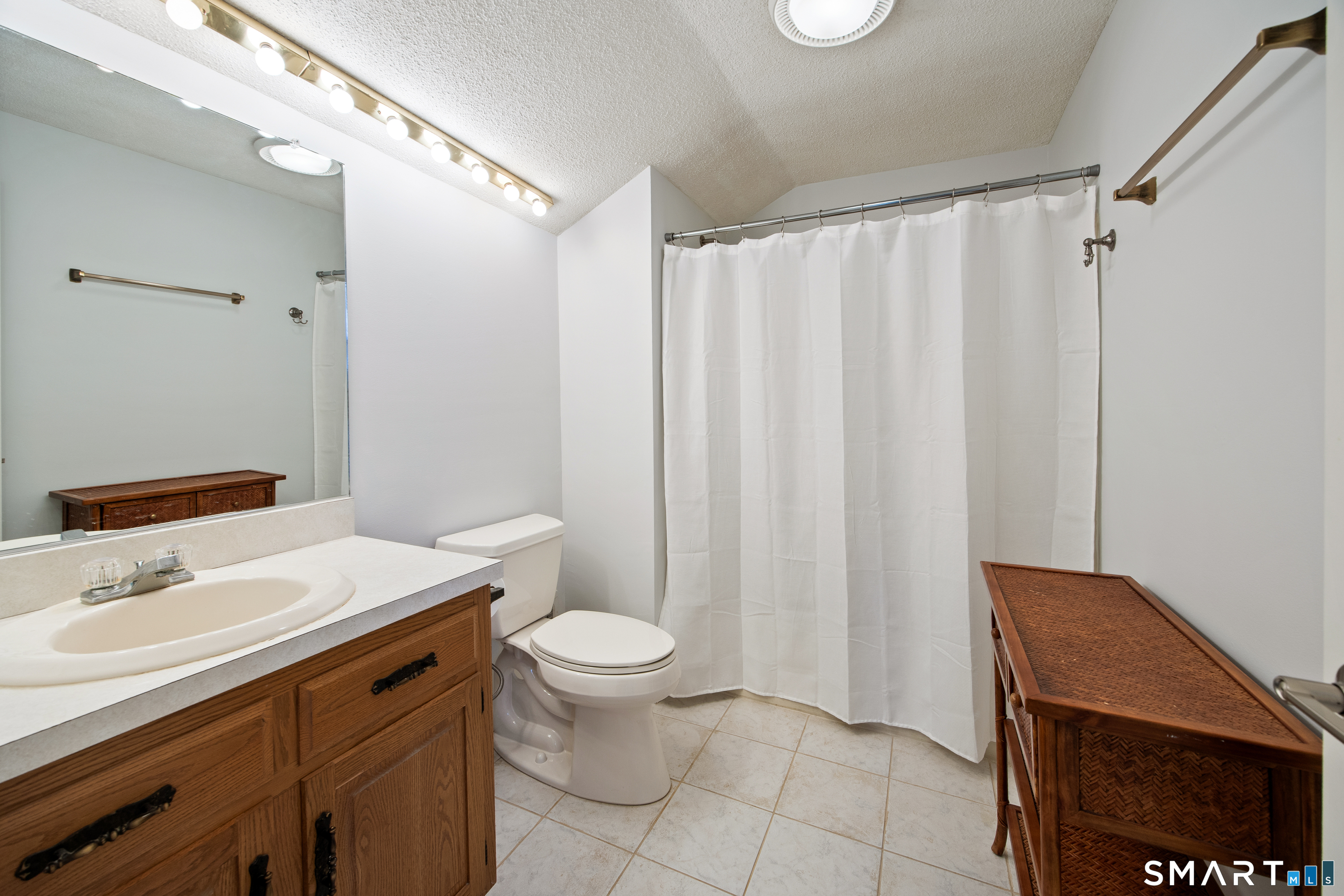 697 South End Road, Unit 8 Southington, CT 06479 - Photo 25 of 34 Gallery Image 25