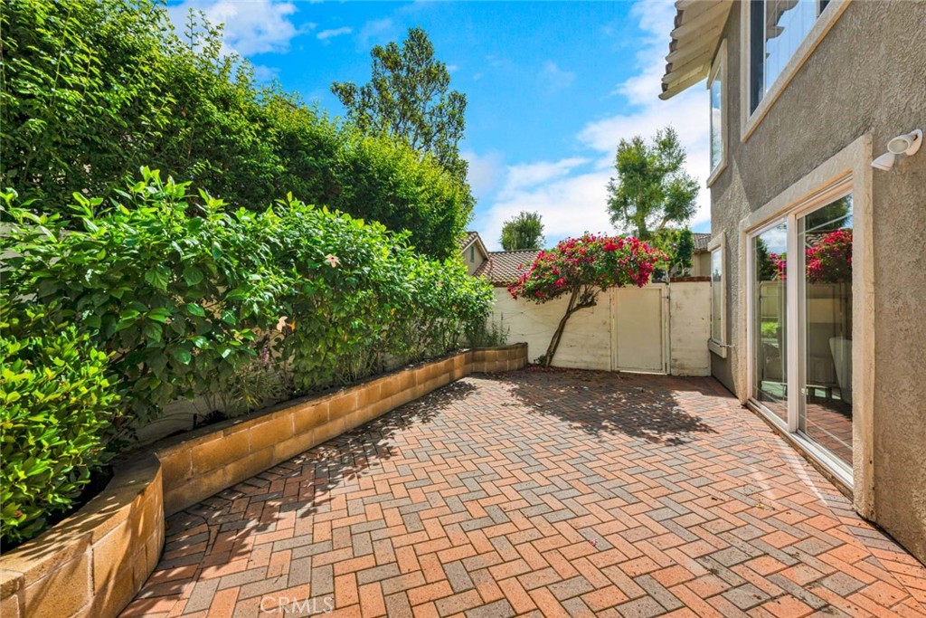2489 Via Castillo Tustin, CA 92782 - Photo 16 of 30 a view of a pathway with a yard