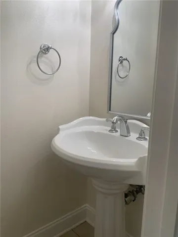 $2,000 | 70482 Courtano Drive, Covington, LA 70433