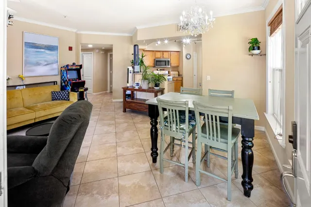 $388,000 | 5350 Dunlay Drive, Unit 116, Sacramento, CA 95835