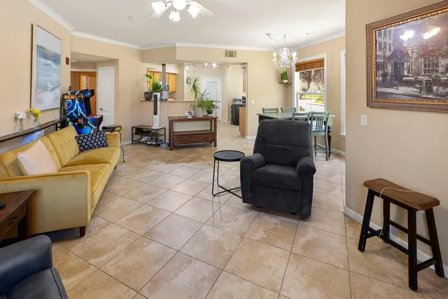 $388,000 | 5350 Dunlay Drive, Unit 116, Sacramento, CA 95835