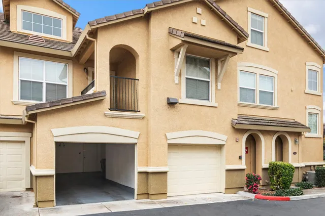 $388,000 | 5350 Dunlay Drive, Unit 116, Sacramento, CA 95835