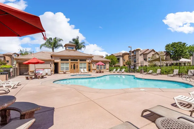 $388,000 | 5350 Dunlay Drive, Unit 116, Sacramento, CA 95835