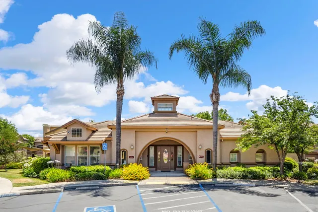 $388,000 | 5350 Dunlay Drive, Unit 116, Sacramento, CA 95835