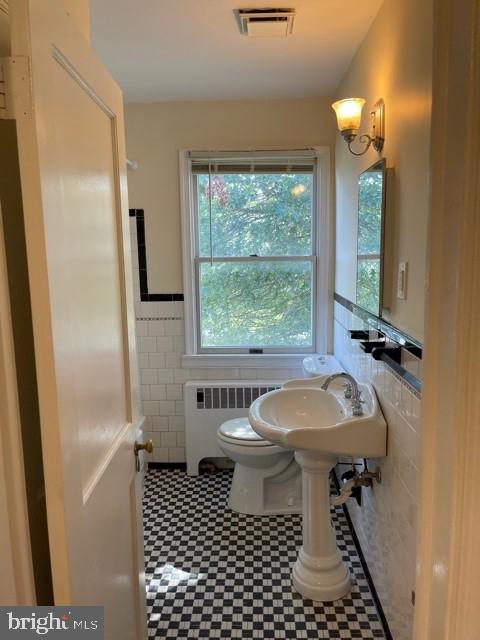 3823 Monterey Road Baltimore, MD 21218 - Photo 10 of 16