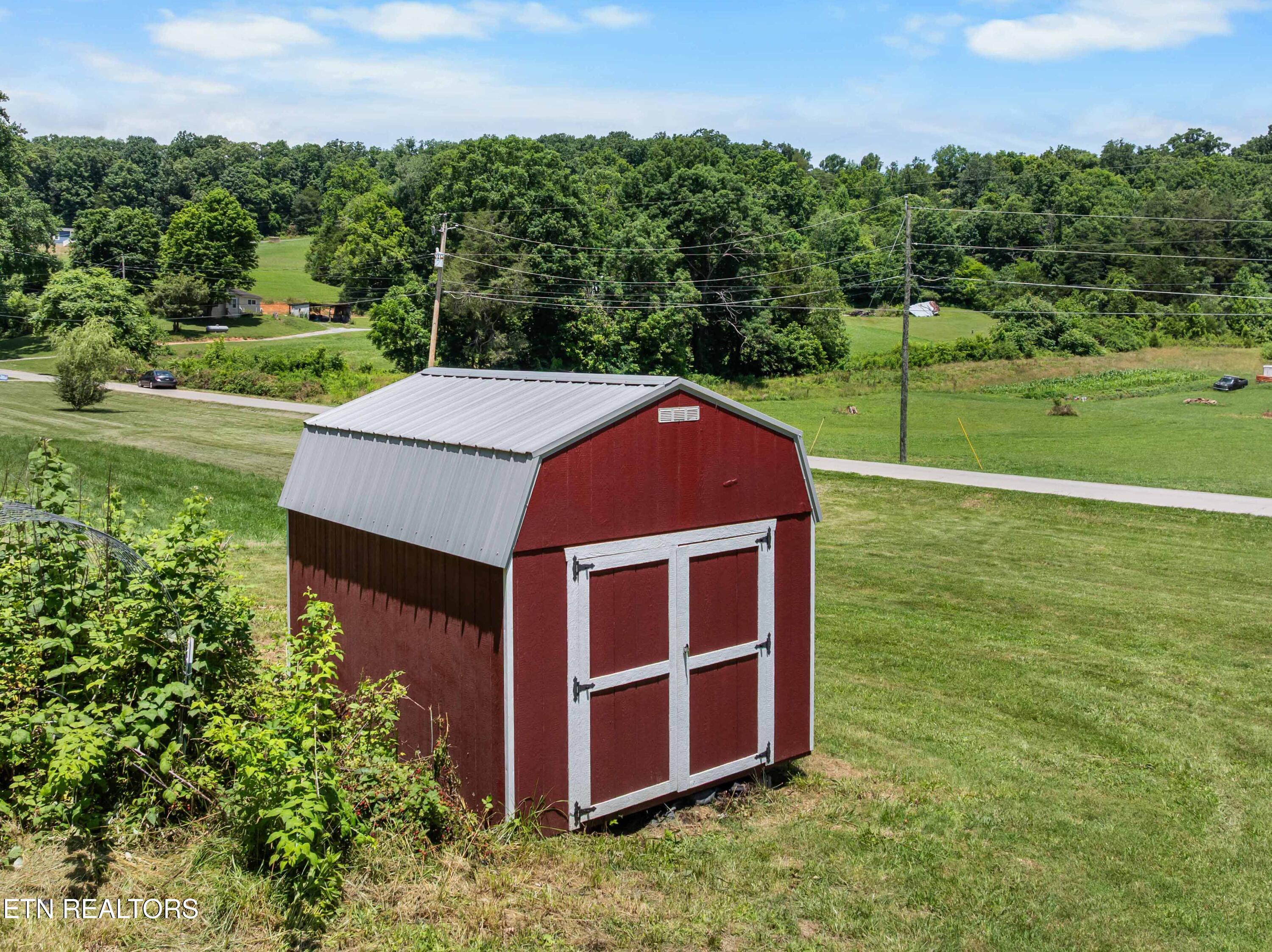531 Harless Road Corryton, TN 37721 - Photo 4 of 30 DJI_0009