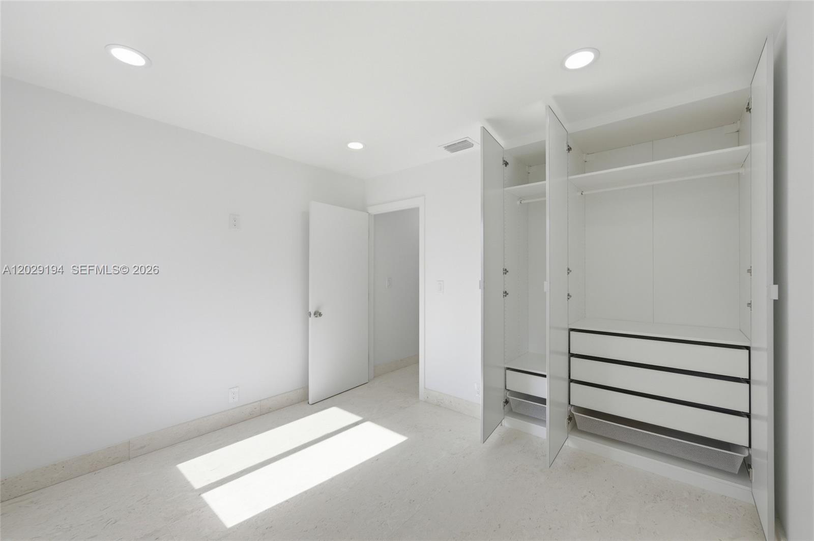 22384 Thousand Pines Lane Boca Raton, FL 33428 - Photo 20 of 70