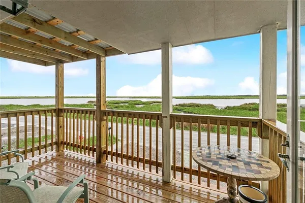 $309,000 | 307 Martin Lane, Port Sulphur, LA 70083