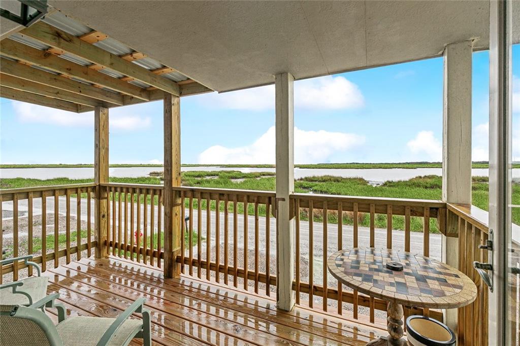 307 Martin Lane Port Sulphur, LA 70083 - Photo 3 of 17