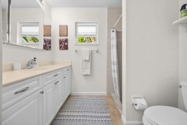 $3,600 | 1805 Plover Avenue, Fort Pierce, FL 34949