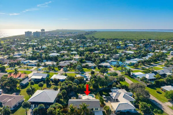 $3,600 | 1805 Plover Avenue, Fort Pierce, FL 34949