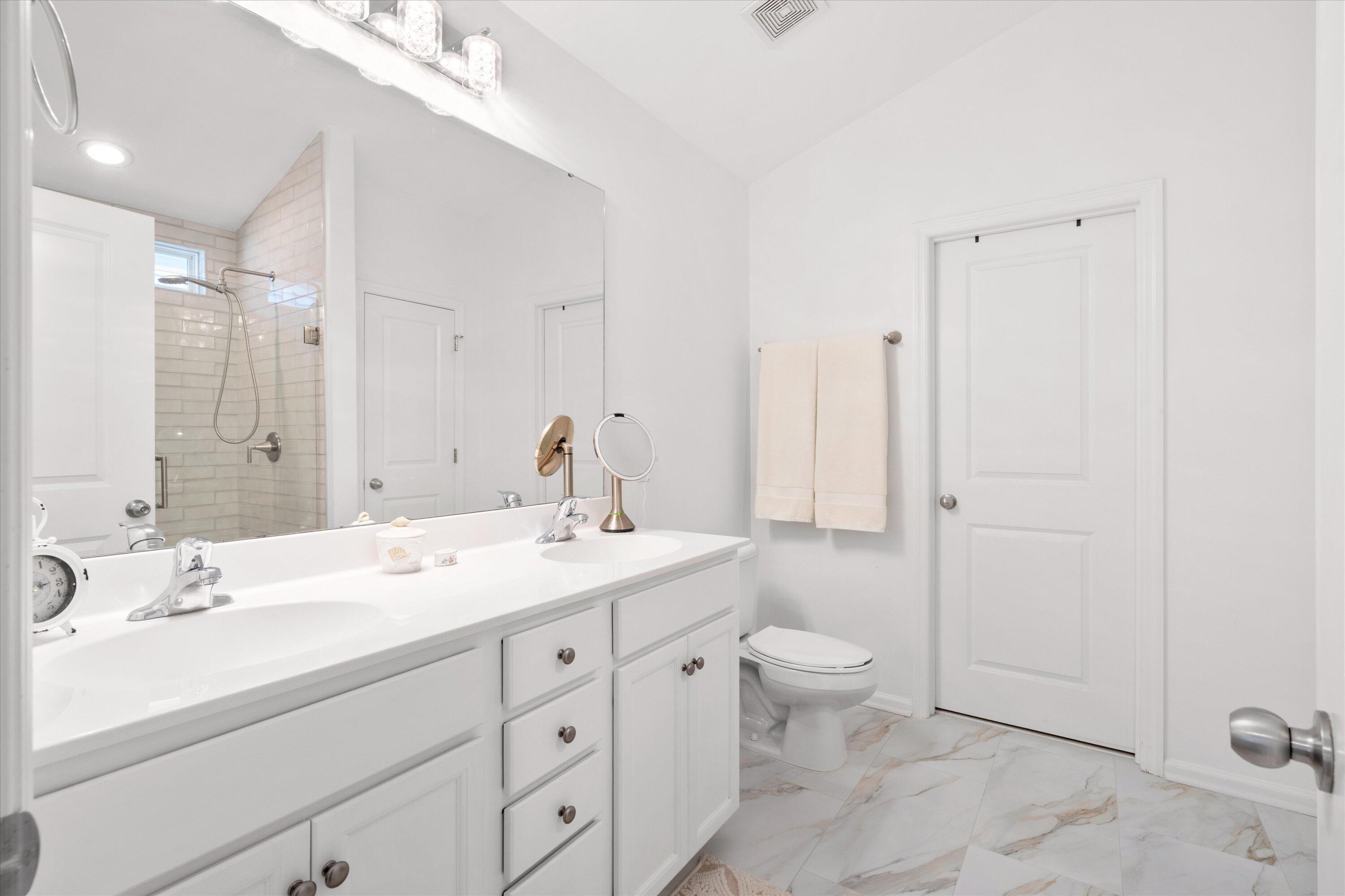 1237 Updyke Drive Johns Island, SC 29455 - Photo 20 of 31 Master Bathroom