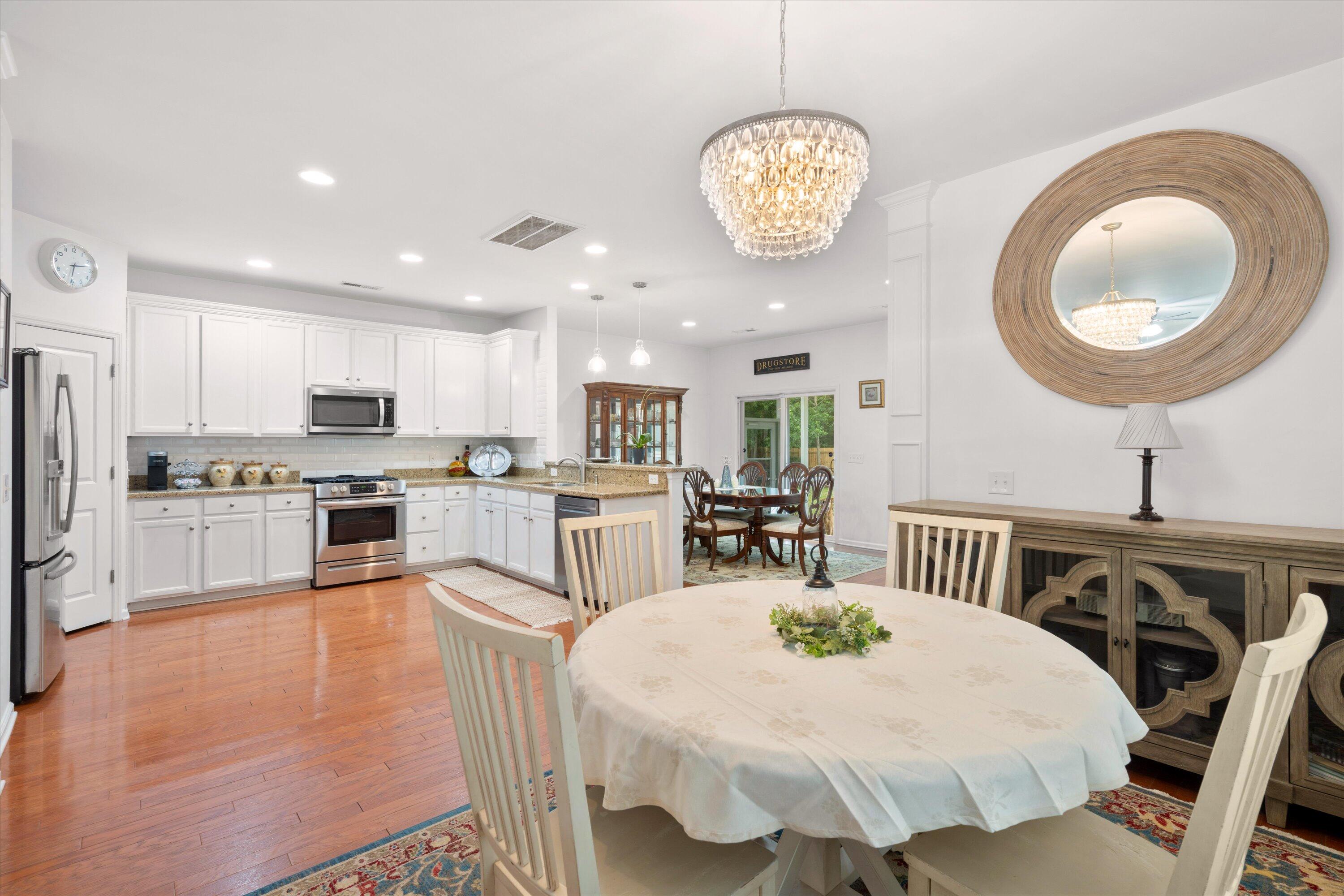 1237 Updyke Drive Johns Island, SC 29455 - Photo 9 of 31 Dining/kitchen