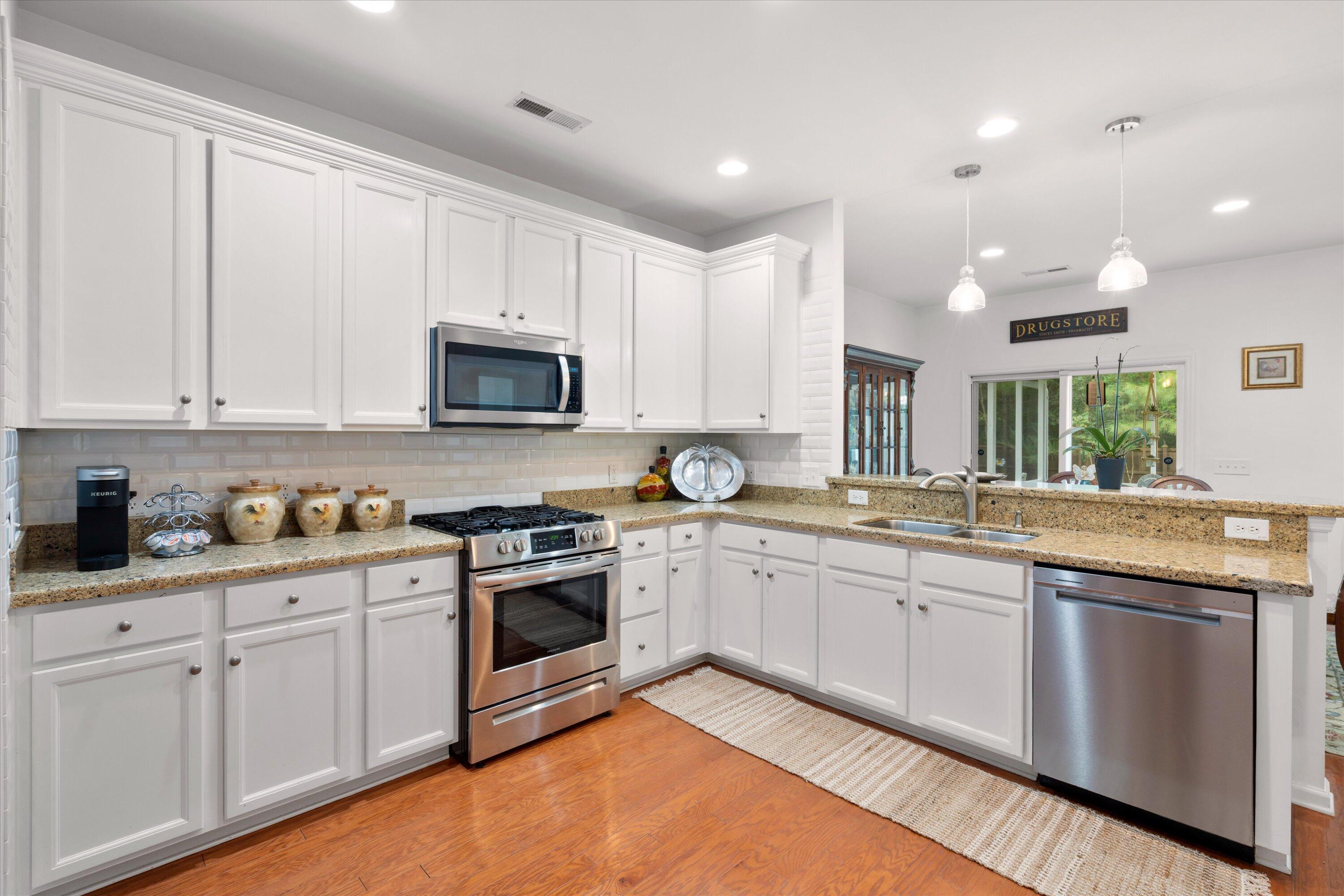 1237 Updyke Drive Johns Island, SC 29455 - Photo 10 of 31 Kitchen