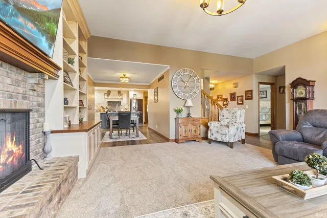 $525,000 | 209 River Drive, Bloomfield, IN 47424