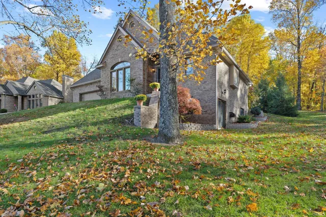 $525,000 | 209 River Drive, Bloomfield, IN 47424