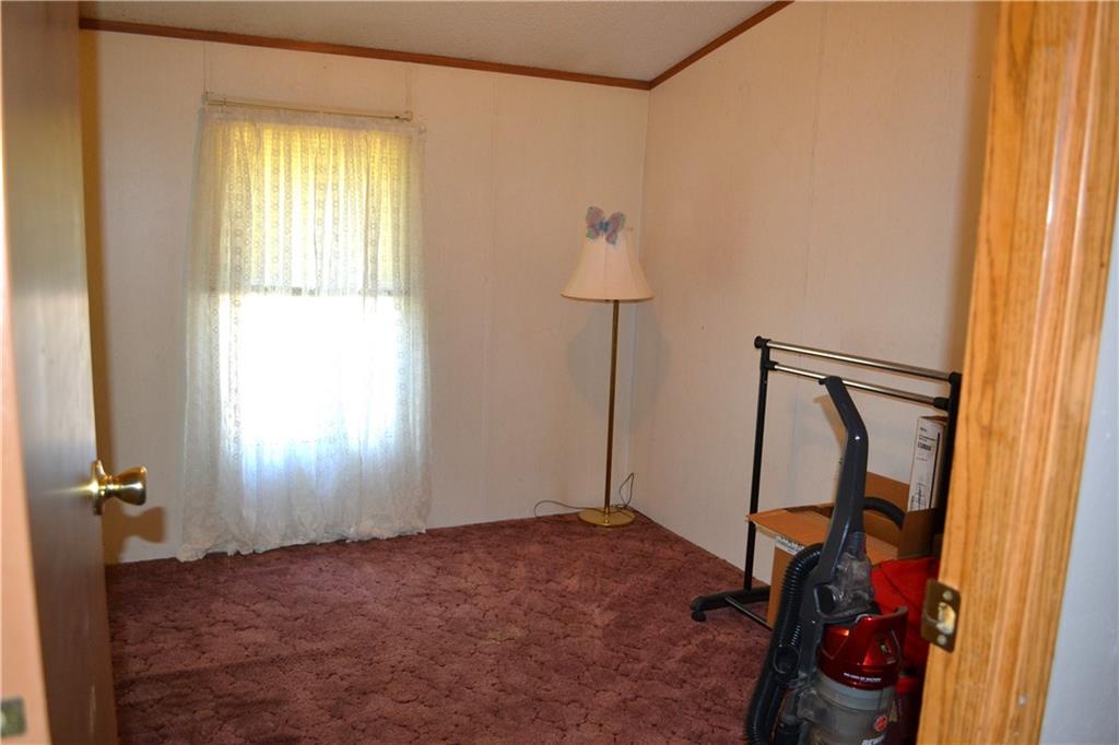 266 Harshaville Road Clinton, PA 15026 - Photo 23 of 24 Gallery Image 23
