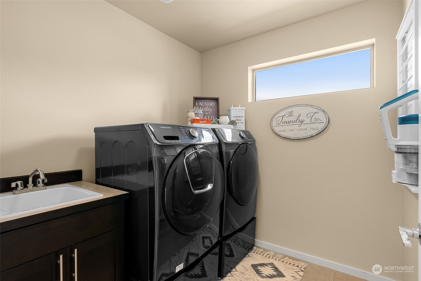 18809 107th Avenue Southeast Renton, WA 98055 - Photo 20 of 38 Gallery Image 20