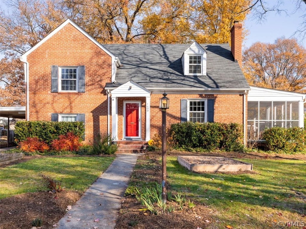 Welcome to 1600 Wentbridge Road in Northside's She