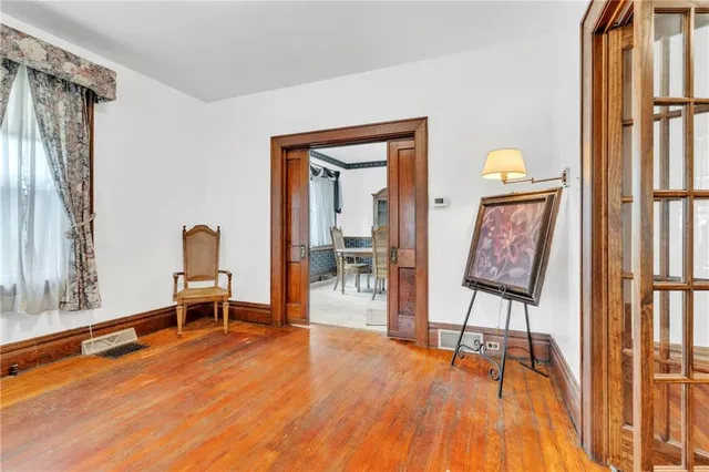 $359,900 | 313 Wahl Avenue, Evans City, PA 16033