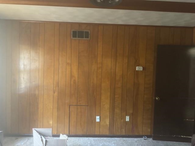 3437 Ridgemont Avenue Memphis, TN 38128 - Photo 6 of 16 View of closet