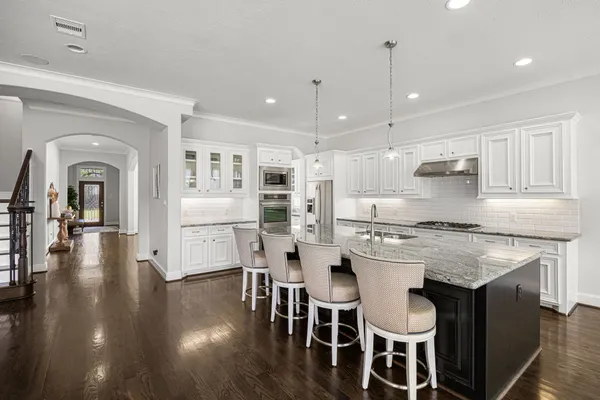 $1,389,000 | 5119 Locust Street, Bellaire, TX 77401