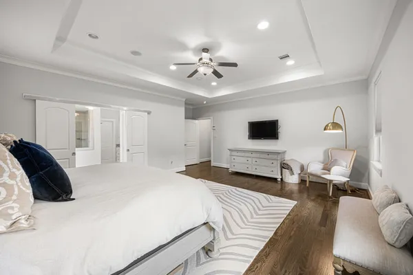 $1,389,000 | 5119 Locust Street, Bellaire, TX 77401