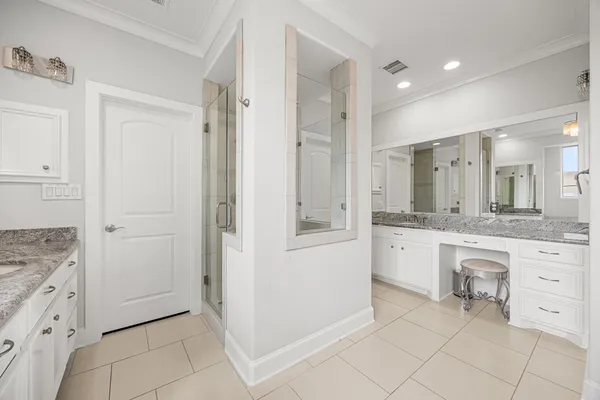 $1,389,000 | 5119 Locust Street, Bellaire, TX 77401