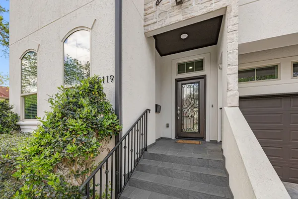 $1,389,000 | 5119 Locust Street, Bellaire, TX 77401