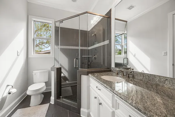 $1,389,000 | 5119 Locust Street, Bellaire, TX 77401