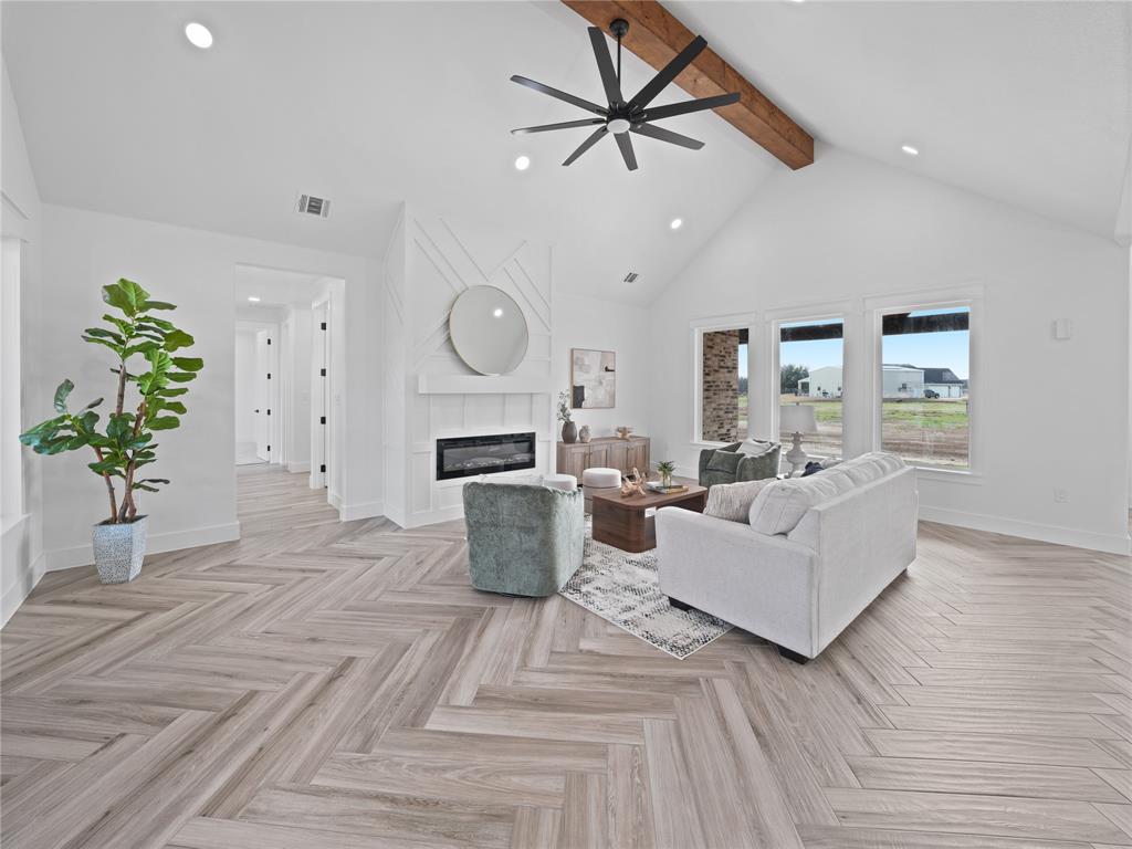 145 Cartwright Park Road Weatherford, TX 76087 - Photo 6 of 27