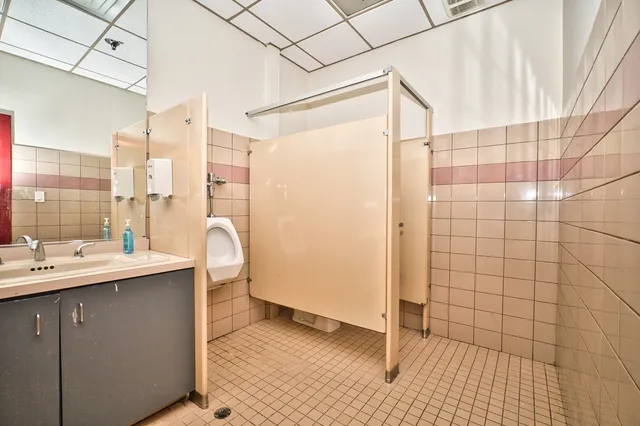 $7,900,000 | 833 West Chicago Avenue, Chicago, IL 60642