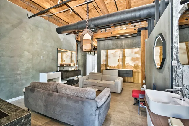 $7,900,000 | 833 West Chicago Avenue, Chicago, IL 60642