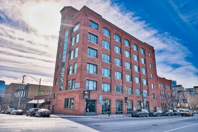 $7,900,000 | 833 West Chicago Avenue, Chicago, IL 60642