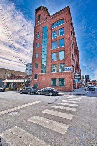 $7,900,000 | 833 West Chicago Avenue, Chicago, IL 60642