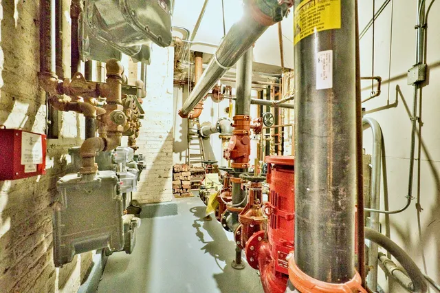 $7,900,000 | 833 West Chicago Avenue, Chicago, IL 60642