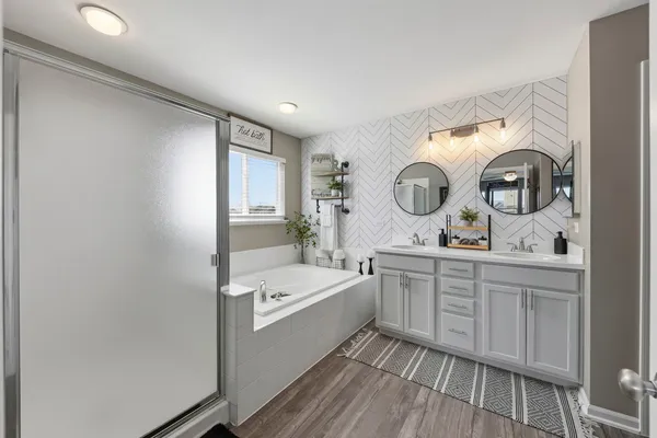$529,900 | 2328 Thunder Gulch Road, Montgomery, IL 60538