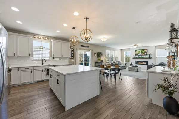$529,900 | 2328 Thunder Gulch Road, Montgomery, IL 60538