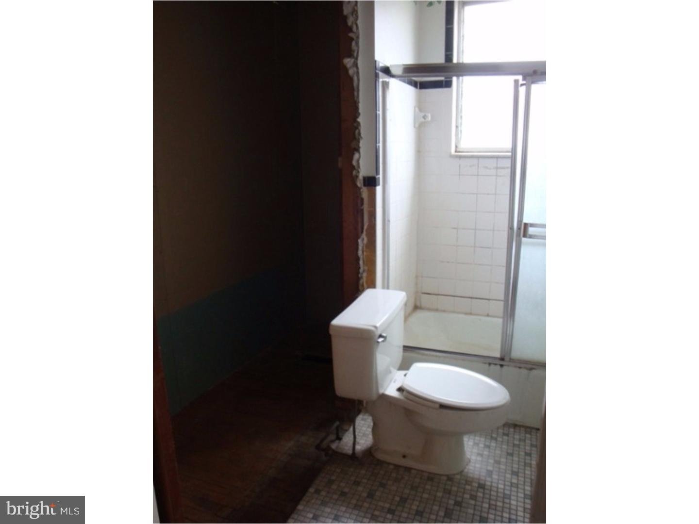1834 Rhawn Street Philadelphia, PA 19111 - Photo 11 of 15 Gallery Image 11
