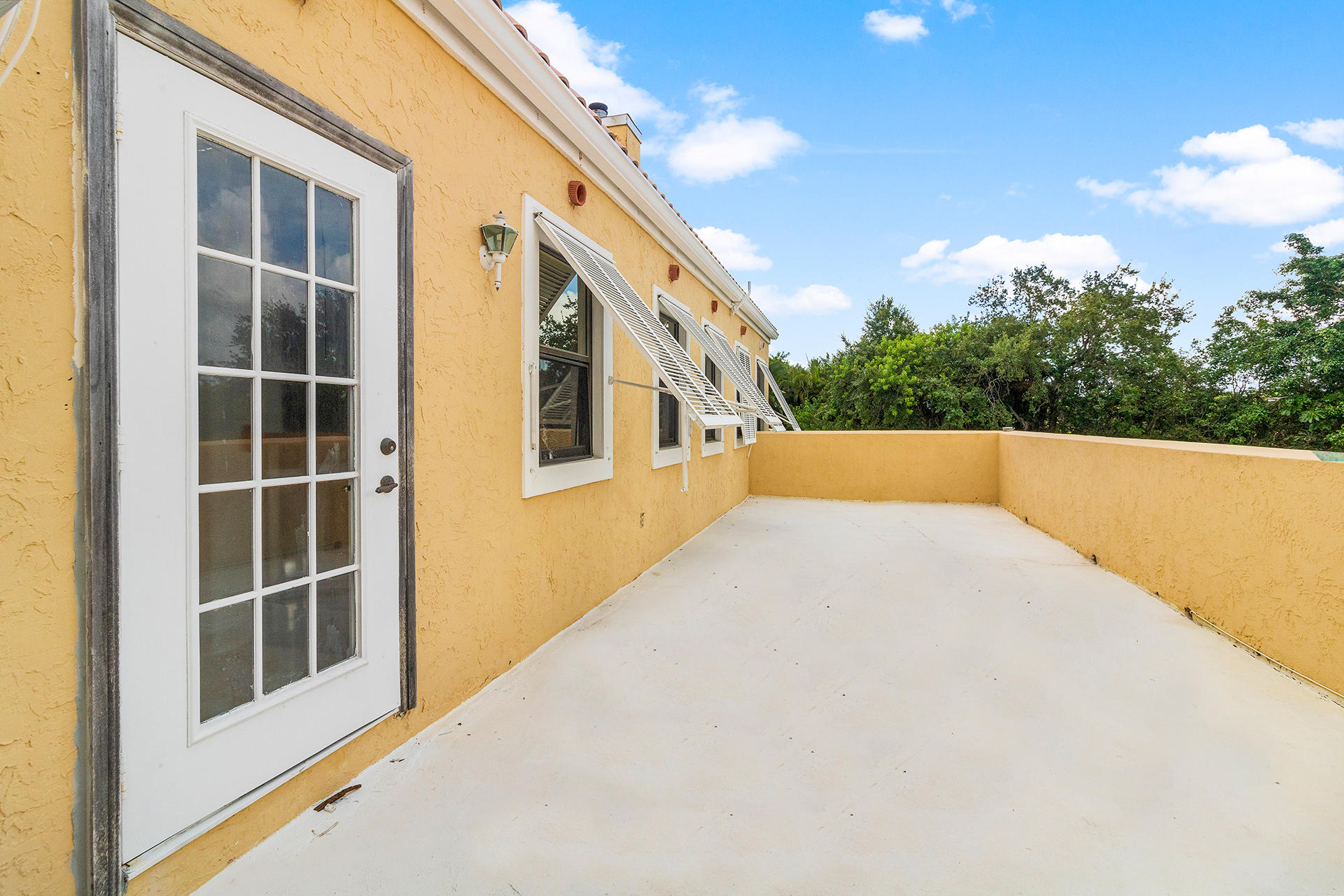 23281 Lago Mar Circle Boca Raton, FL 33433 - Photo 29 of 34 IMG_0872